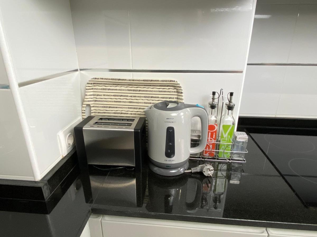 Apartamento Nuevo, Accesible Y Con Piscina !!! サラマンカ エクステリア 写真