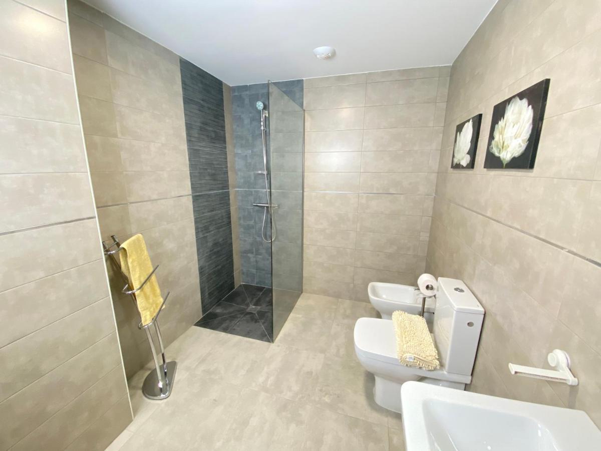Apartamento Nuevo, Accesible Y Con Piscina !!! サラマンカ エクステリア 写真